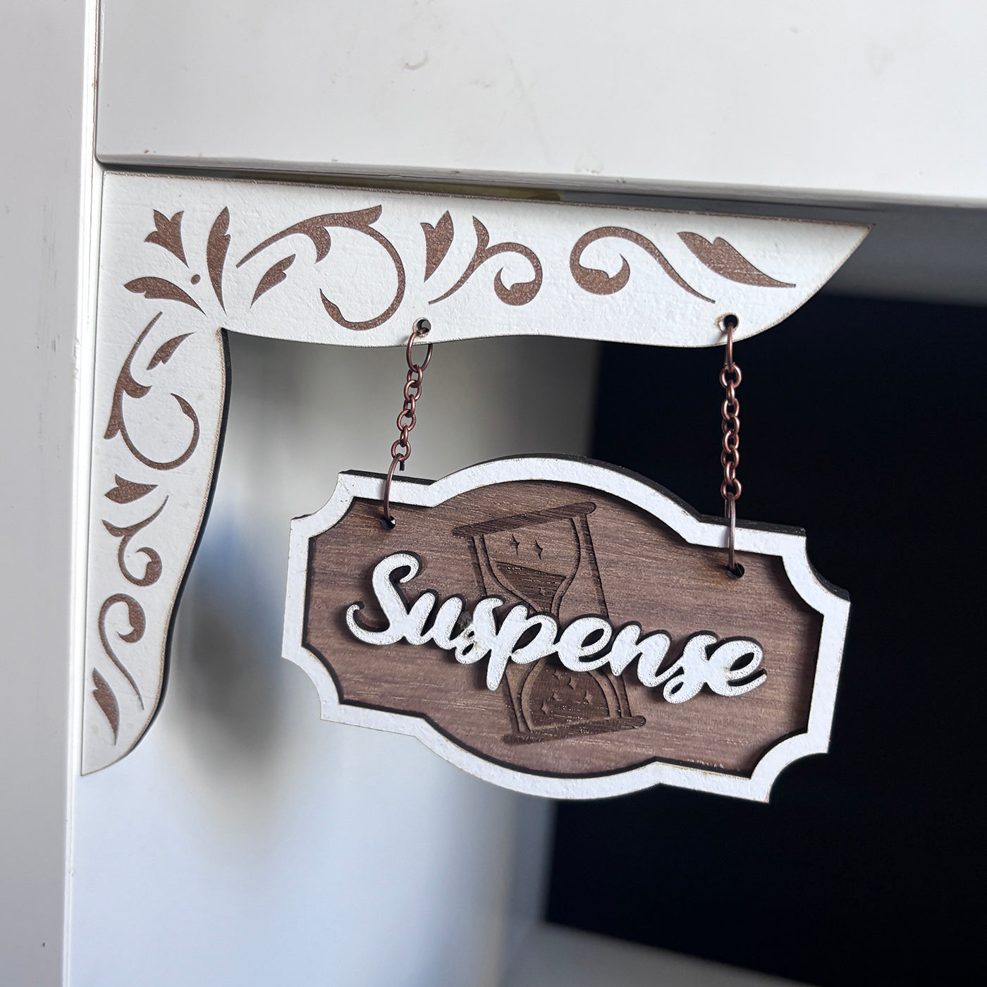 Suspense Shelf Sign - Genre Hanger