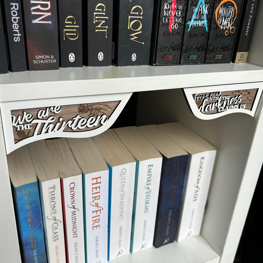 We are the Thirteen - Throne of Glass Shelf Hanger set