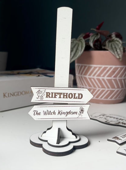 Throne of Glass Wooden Mini Sign Posts